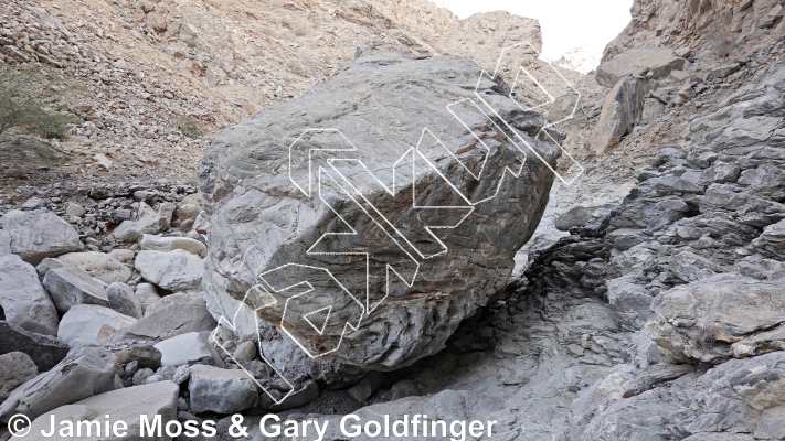 photo of Halfway Boulder from Oman: Bouldering