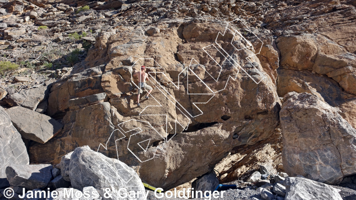 photo of Wasp Roof from Oman: Bouldering