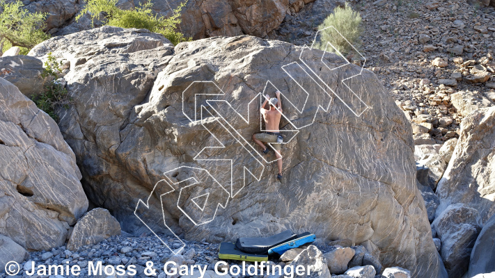 photo of Viper Boulder from Oman: Bouldering