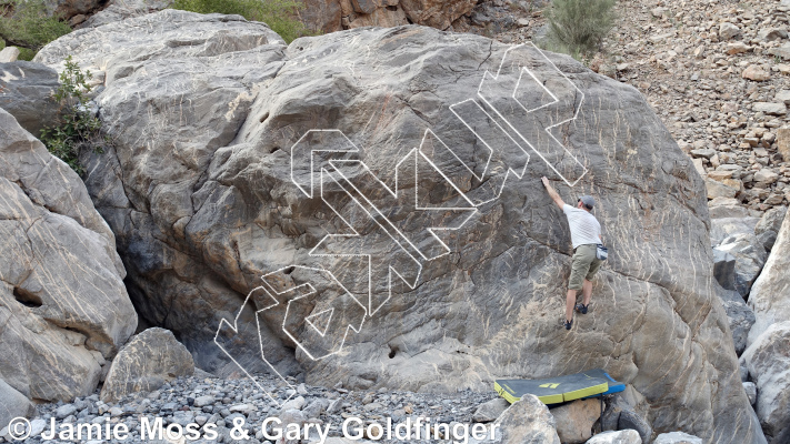 photo of Viper Boulder from Oman: Bouldering