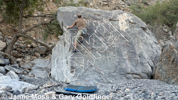 photo of Square Face from Oman: Bouldering