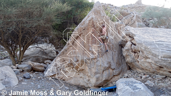 photo of Pink Pyramid from Oman: Bouldering