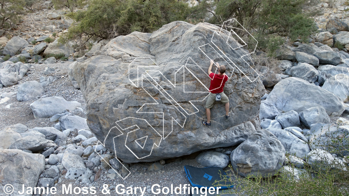 photo of Useful Boulder from Oman: Bouldering