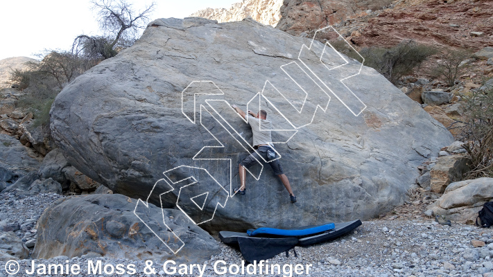 photo of Huge Slab from Oman: Bouldering