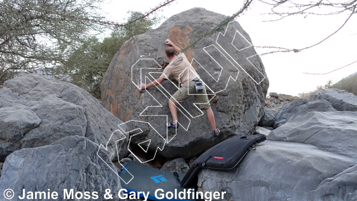 photo of Scooped Boulder from Oman: Bouldering