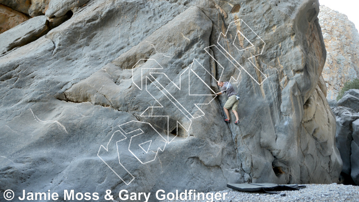 photo of Slippery Crack from Oman: Bouldering