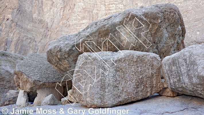 photo of Dimpled Boulder from Oman: Bouldering