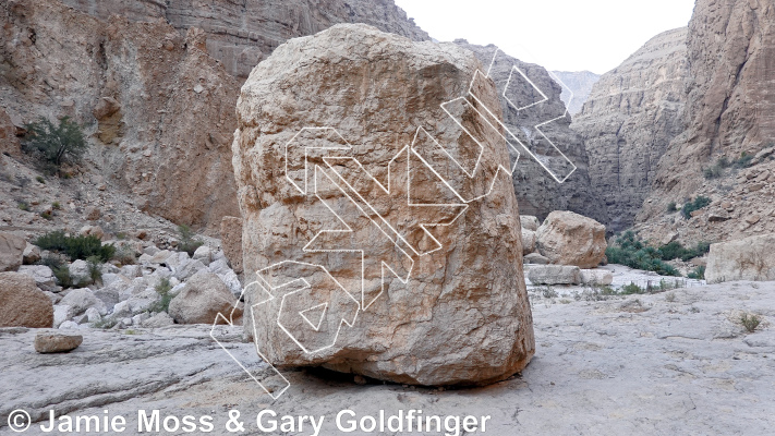 photo of Land Before Time Boulder from Oman: Bouldering