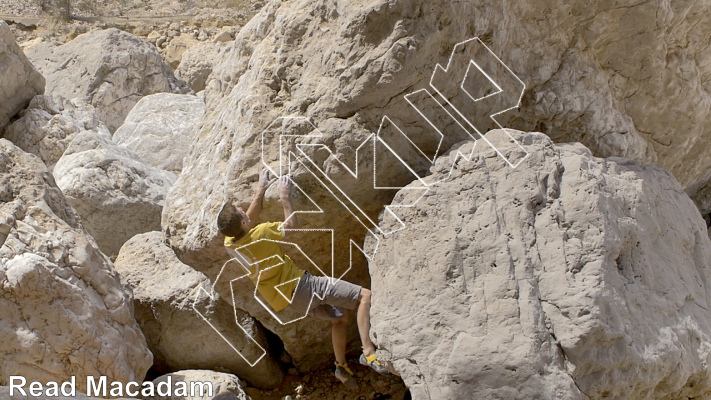 photo of Treasure Trove Boulder from Oman: Bouldering