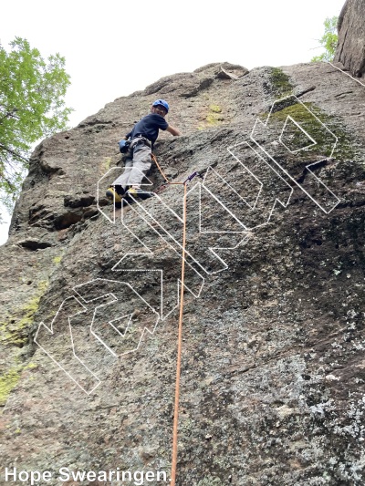 photo of Wandering Hearts, 5.11b ★★★ at Neanderthal Walls from Castlewood Canyon State Park