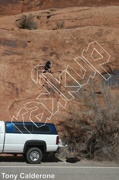 photo of 550- 600 (Schoolroom) from Moab Rock Climbing