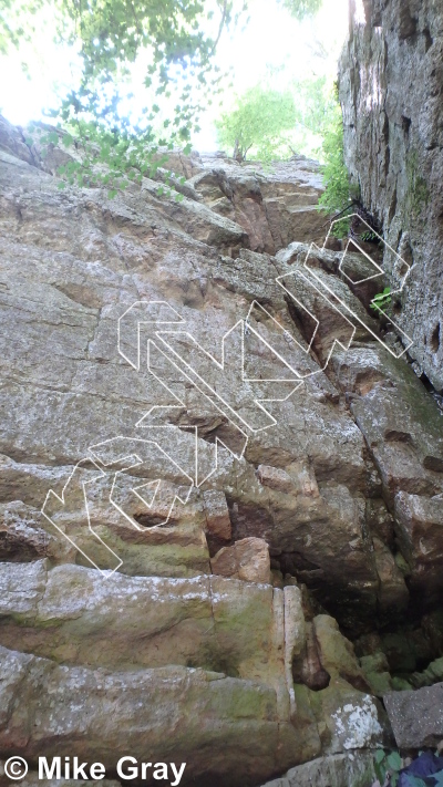 photo of Castles Made Of Sand, 5.8 ★★★ at Entrance Walls from Smoke Hole: Entrance Walls, Copperhead Cove, and Jake Hill