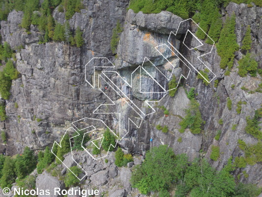 photo of Rocher École from Québec: Grand Morne