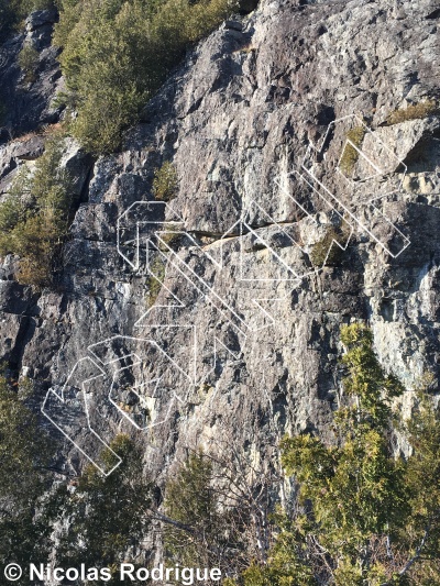 photo of Le Grand Dièdre from Québec: Grand Morne