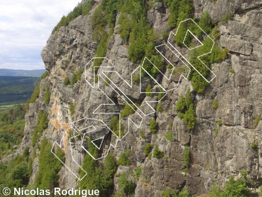 photo of Voie de la Grotte from Québec: Grand Morne