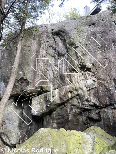 photo of Les Rois Mages, 5.10d/11a ★★★ at Petit Jesus from Québec: Montmagny-L'Islet 