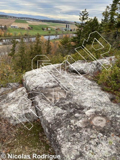 photo of Croisade (fissure moulinette), 5.7 ★ at Saint Graal from Québec: Montmagny-L'Islet 