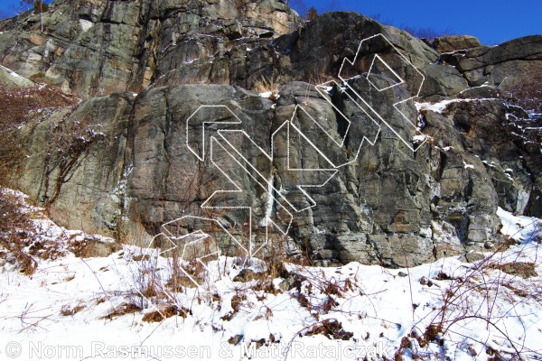 photo of Musty Mountain Boulder from Powerlinez