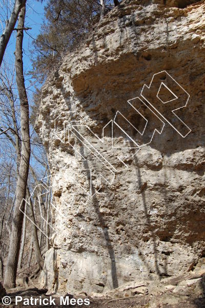 photo of Golden Showers, 5.12a ★★★ at Hoot Bluff from Iowa Limestone