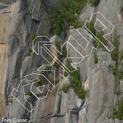 photo of Le Cap Trinité (Rivière Éternité) from Québec: Parois d'escalade du Saguenay