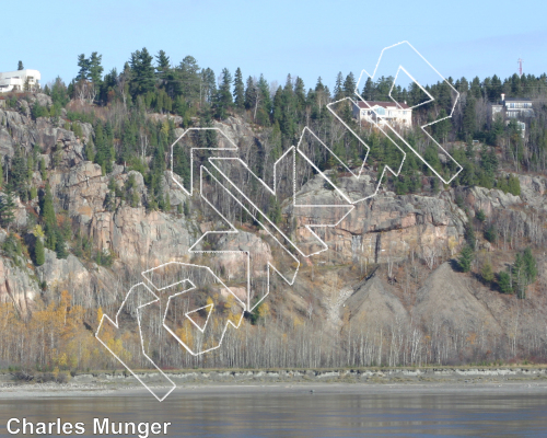 photo of Suspense en prolongation, 5.12a  at Le Forum from Québec: Parois d'escalade du Saguenay