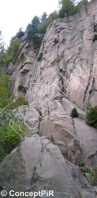 photo of L'Attaque à cinq, 5.10a ★★ at Le Forum from Québec: Parois d'escalade du Saguenay