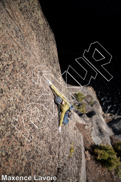 photo of La Paroi François-Xavier Garneau from Québec: Parois d'escalade du Saguenay