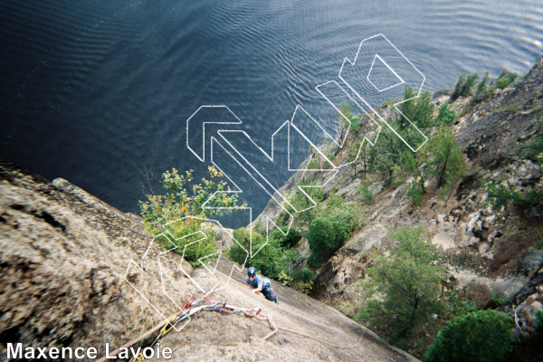 photo of La Paroi François-Xavier Garneau from Québec: Parois d'escalade du Saguenay