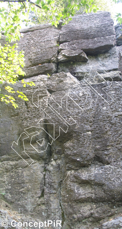 photo of Hattori Hanzo, 5.10b  at Le Mont Jacob from Québec: Parois d'escalade du Saguenay