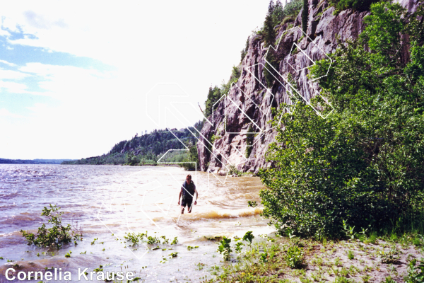 photo of Celtique, 5.10b/c ★★ at Le Naufragé from Québec: Parois d'escalade du Saguenay