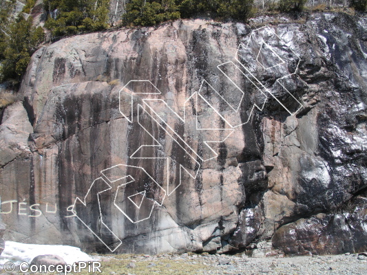 photo of La Guêpe,  ★ at Le Naufragé from Québec: Parois d'escalade du Saguenay