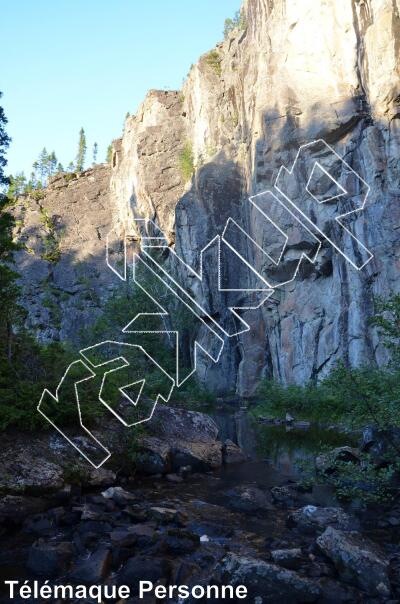 photo of Le Confessionnal, 5.7  at Le Paradis from Québec: Parois d'escalade du Saguenay