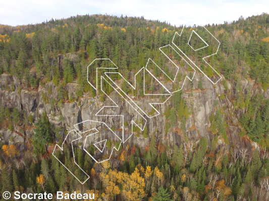 photo of Grande Muraille from Québec: La Forêt Ouareau