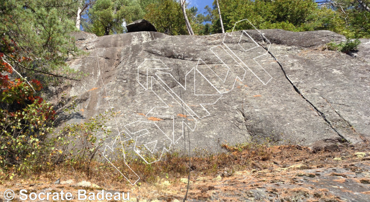 photo of Dalle d'Honneur from Québec: La Forêt Ouareau