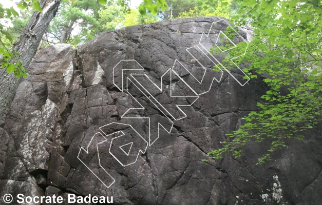 photo of L'Étang et le Mur Central from Québec: La Forêt Ouareau