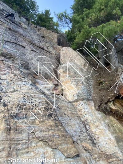 photo of Paroi Amiral from Québec: Escalade Parc régional du Poisson Blanc