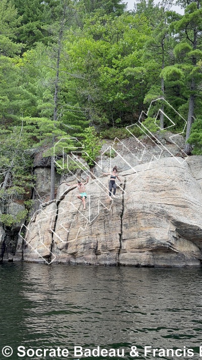 photo of Psicobloc from Québec: Escalade Parc régional du Poisson Blanc