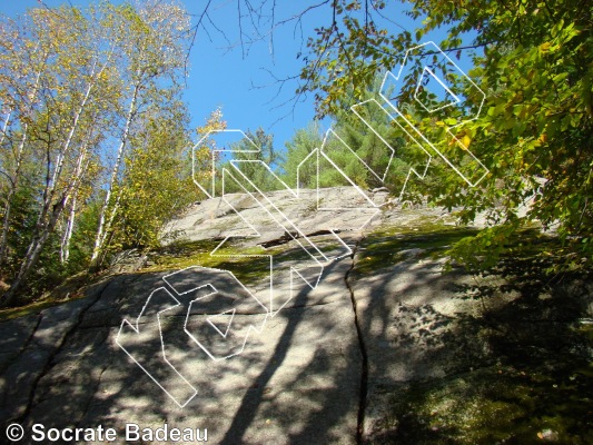 photo of Deuxième Fissure, 5.4 ★ at Grande Dalle from Québec: Escalade Sainte-Émélie (Proximus et Sérénité)