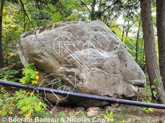 photo of Single Track Mind, V1+ ★★ at Single Track Mind from Québec: Mont Rigaud
