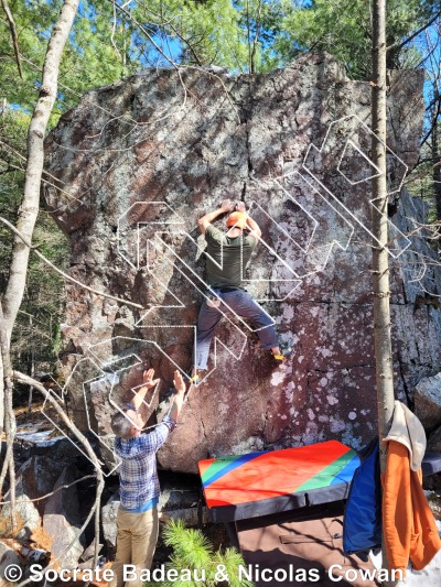 photo of Hulk from Québec: Mont Rigaud