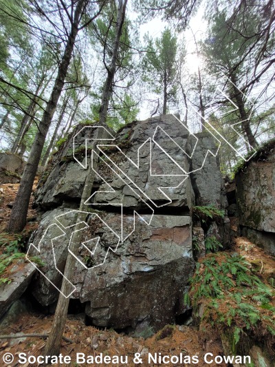 photo of Green Lantern from Québec: Mont Rigaud