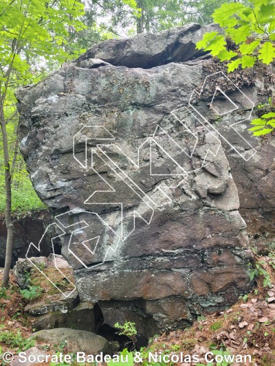 photo of Jeu de cartes from Québec: Mont Rigaud