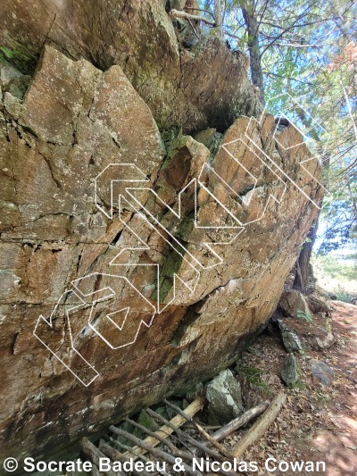 photo of Dévers 40 from Québec: Mont Rigaud