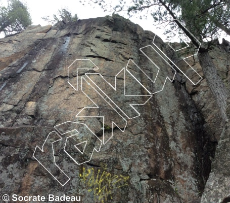photo of The Bobbit, 5.8 ★★ at Bob's Wall from Québec: Mont Rigaud