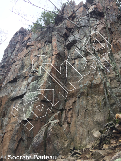 photo of The Corner, 5.8 ★★★ at Main Wall from Québec: Mont Rigaud