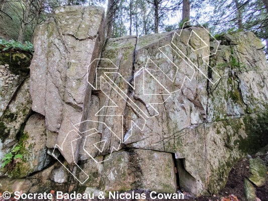 photo of Scie-Saw Wall from Québec: Mont Rigaud