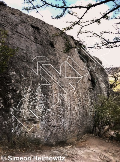 photo of La Lechuga, 5.9- ★★ at El Capitán Calzón (Shady Side) from Mexico: Peña de Bernal