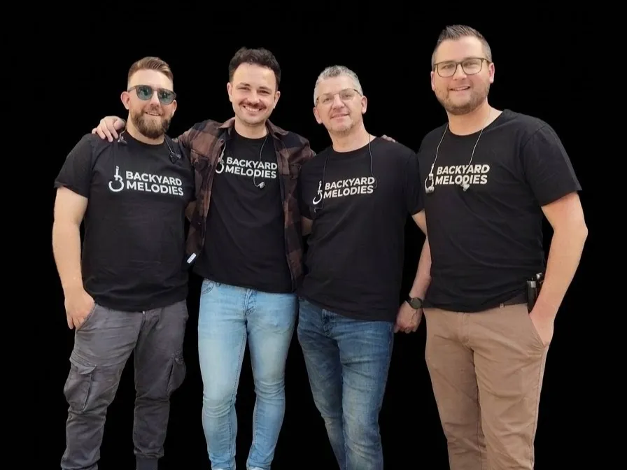 Basti, Philip, Tobi und Domi von der Cover Band 