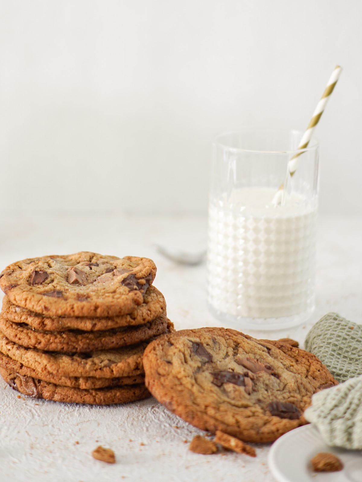 Ameriški čokoladni piškoti (chocolate chip cookies)  - alt