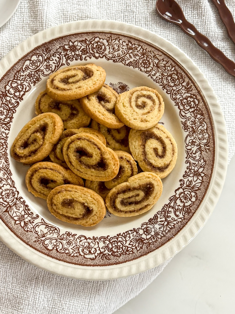 Cinnamon Rolls Cookies  - Cinnamon rolls cookies